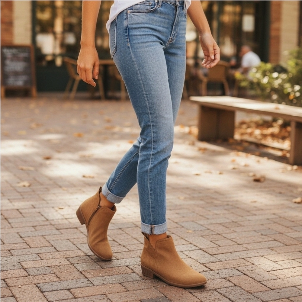 NEW Suede Ankle Boots Booties Shoes Women's Sz 11 - Picture 5 of 6